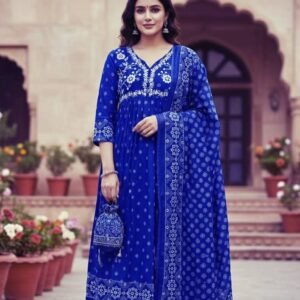 ট্রেন্ডি নায়রা কাট রেডিমেড থ্রি পিস