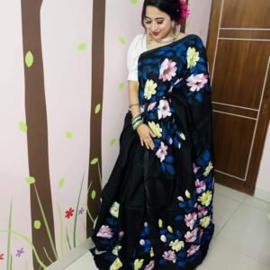 হাফসিল্ক শাড়ীতে হ্যান্ডপ্রিন্ট তুলির কাজ